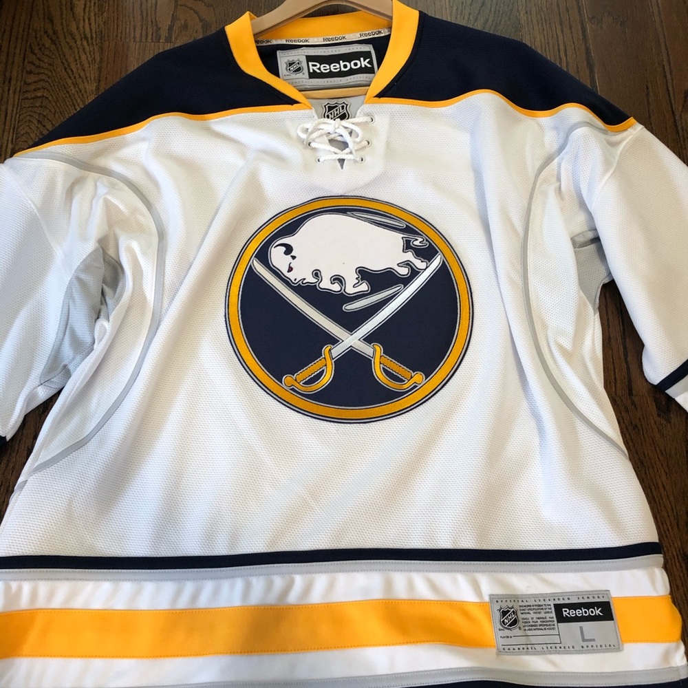 Men’s buffalo sabres jersey
